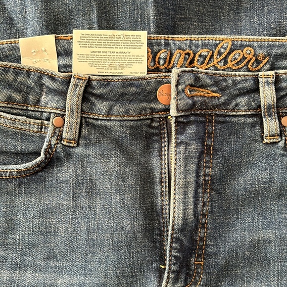 NWT Wrangler Retro Flare Stretch Jeans - Picture 9 of 10